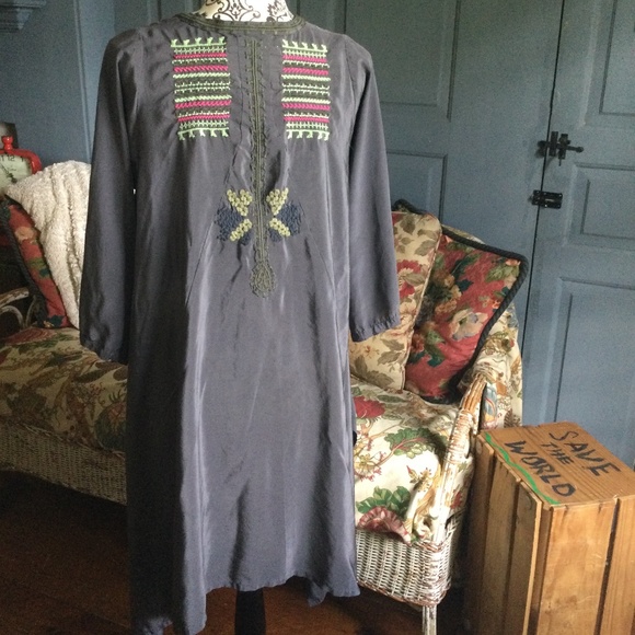 Johnny Was BIYA tunic dress 100% Silk Medium - Picture 4 of 13